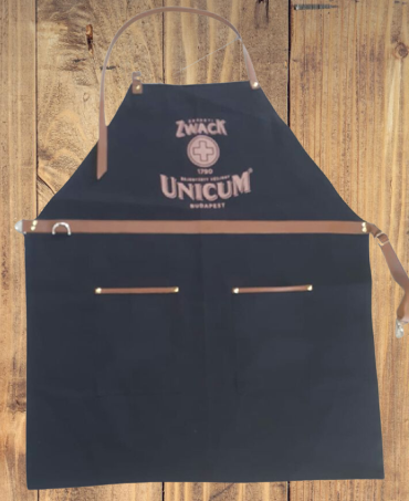 custom-logo-aprons-with-leather-straps